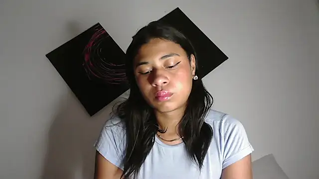 dark enchantress  online show from November 2025 01:38:02 AM