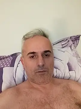 Snapshot of pussylove39 chatting on November 2025 10:35:01 PM pussylove39 online show from November 2025 10:35:01 PM