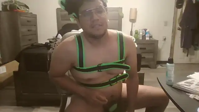 bttm geek000 online show from December 2025 04:08:01 AM