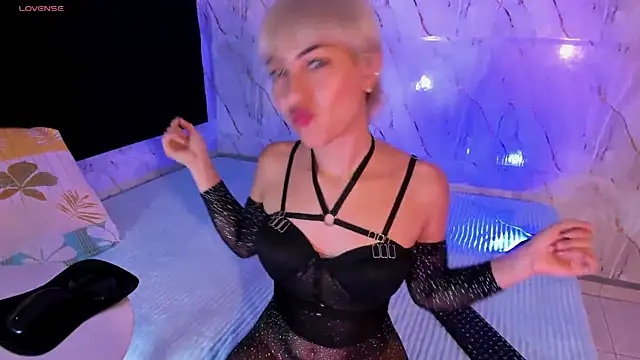 xGenesis Miller  online show from October 2025 08:08:01 PM