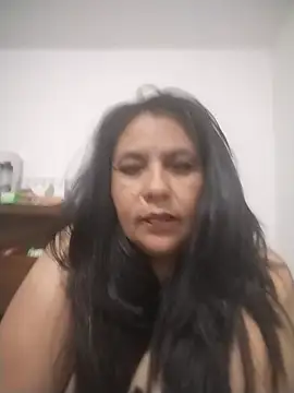 Snapshot of Vilainemarie chatting on July 2026 10:07:01 AM Vilainemarie online show from July 2026 10:07:01 AM