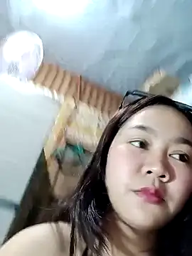 Snapshot of Hotbaby_1523 chatting on October 2025 03:04:01 AM Hotbaby 1523 online show from October 2025 03:04:01 AM