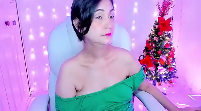 Snapshot of danielahot66 chatting on December 2024 08:41:01 AM danielahot66 online show from December 2024 08:41:01 AM