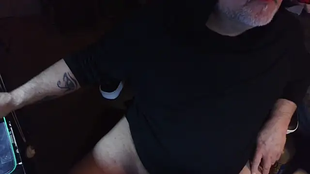 Snapshot of Drake_DVamp chatting on March 2025 06:30:01 AM Drake DVamp online show from March 2025 06:30:01 AM