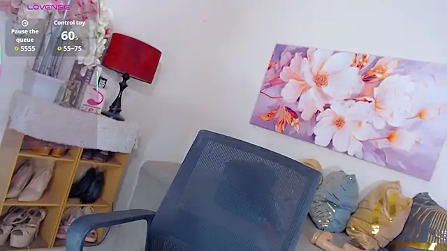 HugeCock Savanna online show from January 2026 10:47:01 PM