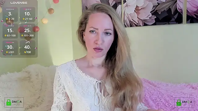 Snapshot of Queenymel chatting on December 2024 05:15:02 PM Queenymel online show from December 2024 05:15:02 PM