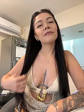 Snapshot of denise_k chatting on September 2025 11:45:02 AM denise k online show from September 2025 11:45:02 AM