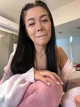 Snapshot of denise_k chatting on October 2025 11:51:02 AM denise k online show from October 2025 11:51:02 AM