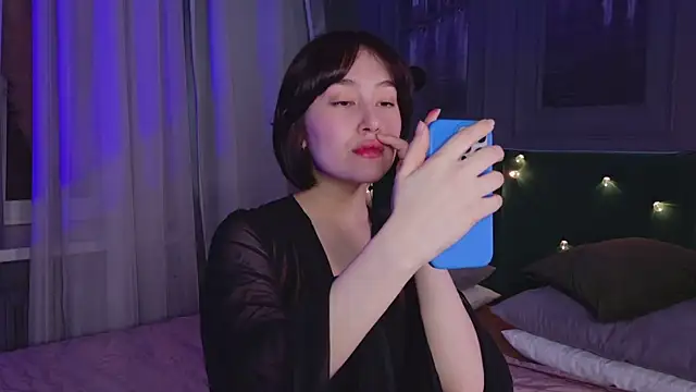 So audrey online show from December 2024 05:42:02 AM