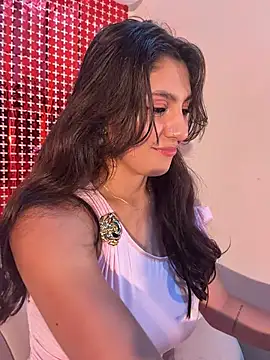 loolla 23 online show from April 2026 04:46:01 AM