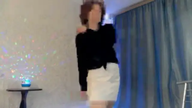 elenaza online show from March 2026 03:36:02 PM