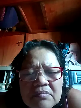 Snapshot of Chubbysweetmom chatting on March 2025 03:48:01 AM Chubbysweetmom online show from March 2025 03:48:01 AM