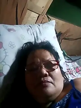 Snapshot of Chubbysweetmom chatting on March 2025 11:04:02 PM Chubbysweetmom online show from March 2025 11:04:02 PM