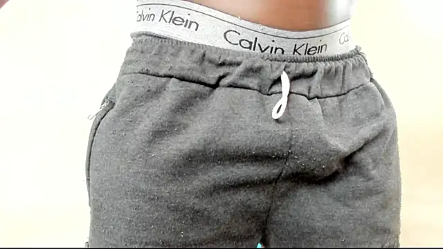 Black Master19cm online show from March 2025 06:45:02 PM