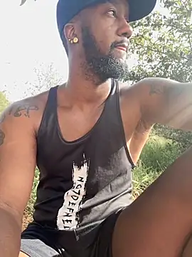 blackdrey18 online show from October 2025 12:52:02 PM