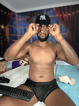 blackdrey18 online show from November 2025 11:18:02 PM