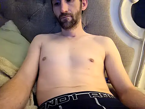 Snapshot of lewis7869 chatting on March 2026 04:58:01 AM lewis7869 online show from March 2026 04:58:01 AM