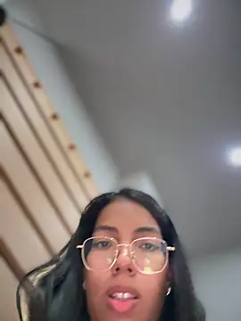 Snapshot of SheenaBrooke chatting on April 2026 04:45:01 AM SheenaBrooke online show from April 2026 04:45:01 AM