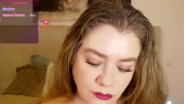 PetersEmily online show from December 2025 01:07:01 PM