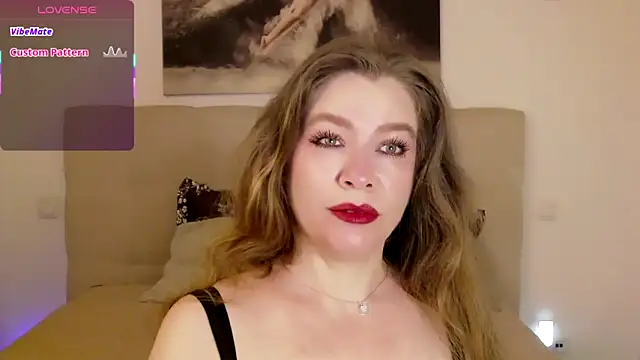 Snapshot of PetersEmily chatting on June 2026 09:57:01 PM PetersEmily online show from June 2026 09:57:01 PM
