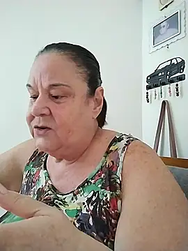 Snapshot of Yaya_Mineira chatting on April 2026 12:04:01 PM Yaya Mineira online show from April 2026 12:04:01 PM
