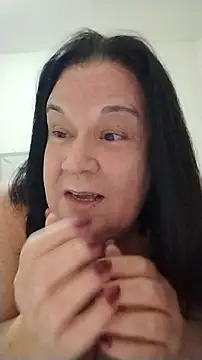 Snapshot of Yaya_Mineira chatting on July 2026 10:35:02 PM Yaya Mineira online show from July 2026 10:35:02 PM