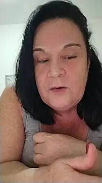 Snapshot of Yaya_Mineira chatting on July 2026 01:58:33 AM Yaya Mineira online show from July 2026 01:58:33 AM