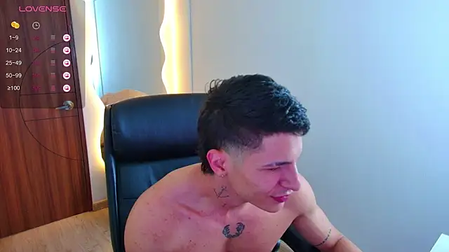 harrisoncuper online show from January 2026 11:42:01 PM