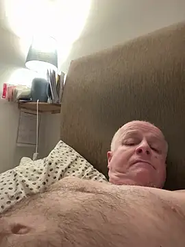 Snapshot of locallad88 chatting on January 2025 12:16:01 AM locallad88 online show from January 2025 12:16:01 AM