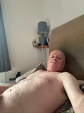 Snapshot of locallad88 chatting on October 2025 08:24:02 AM locallad88 online show from October 2025 08:24:02 AM