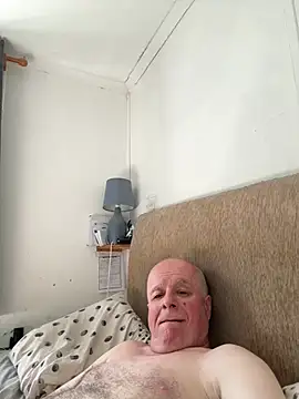 Snapshot of locallad88 chatting on July 2026 03:38:02 PM locallad88 online show from July 2026 03:38:02 PM