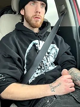 KcCumz19 online show from January 2026 06:44:02 PM