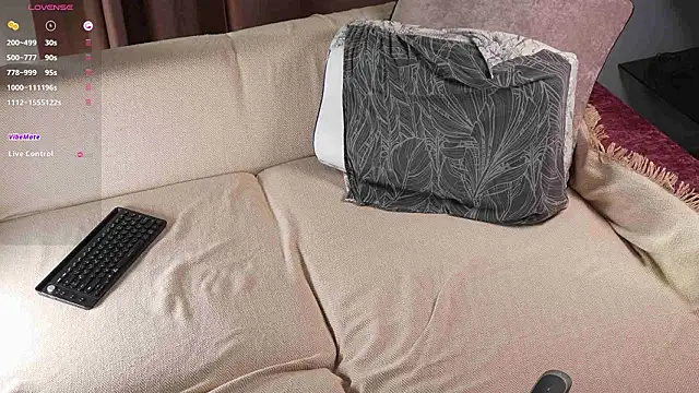 Snapshot of Louis_Karlos chatting on February 2026 12:48:02 PM Louis Karlos online show from February 2026 12:48:02 PM