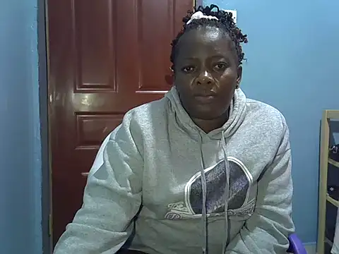 Ebonyceline online show from April 2026 05:54:01 PM