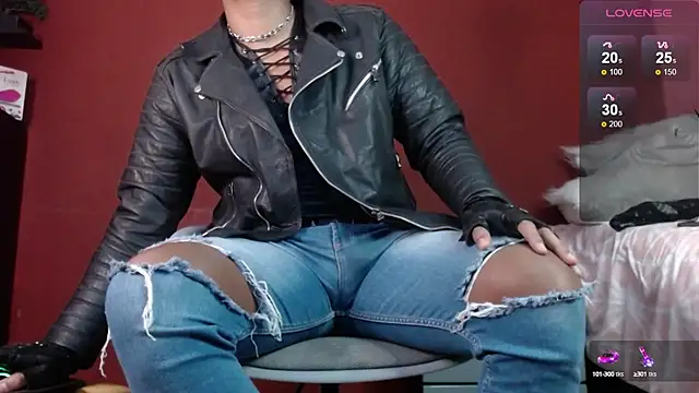 TomLover 12 online show from March 2025 12:58:01 PM