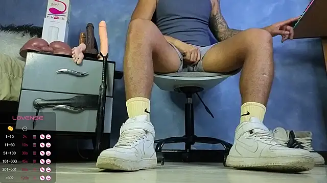 TomLover 12 online show from April 2026 02:14:01 AM