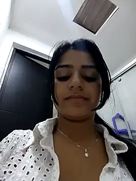AnnRosse18 online show from January 2025 06:07:01 PM