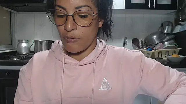 kateleyagrey online show from January 2026 07:38:02 PM