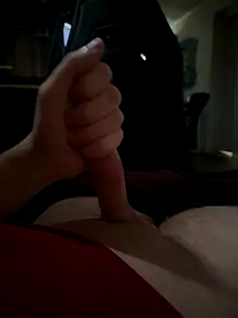 whitestroker online show from November 2025 06:32:01 PM