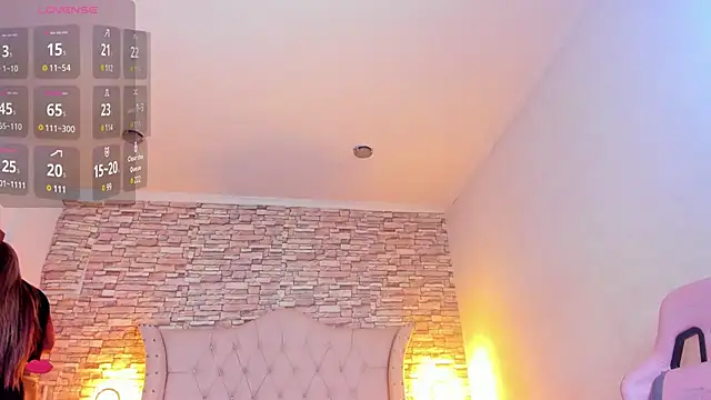 Snapshot of Lucia-sex chatting on December 2024 07:56:01 PM Lucia-sex online show from December 2024 07:56:01 PM