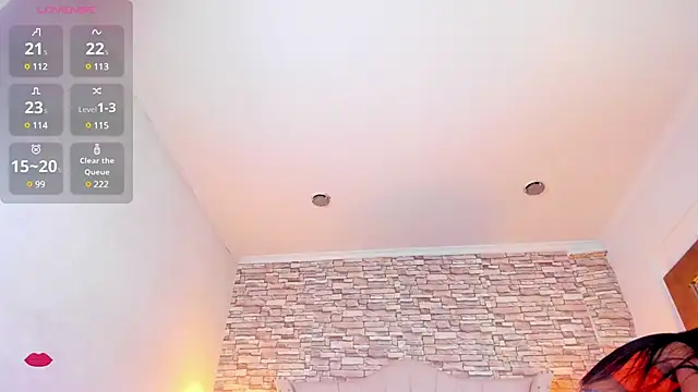 Snapshot of Lucia-sex chatting on February 2025 08:07:02 PM Lucia-sex online show from February 2025 08:07:02 PM