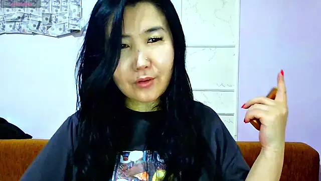 Snapshot of Bet_Lu chatting on May 2026 12:13:02 PM Bet Lu online show from May 2026 12:13:02 PM