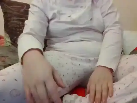 RealLittleRedRidingHood online show from November 2025 05:39:02 PM