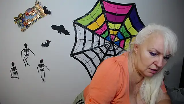 BlondyLeeBest online show from October 2025 07:42:02 PM