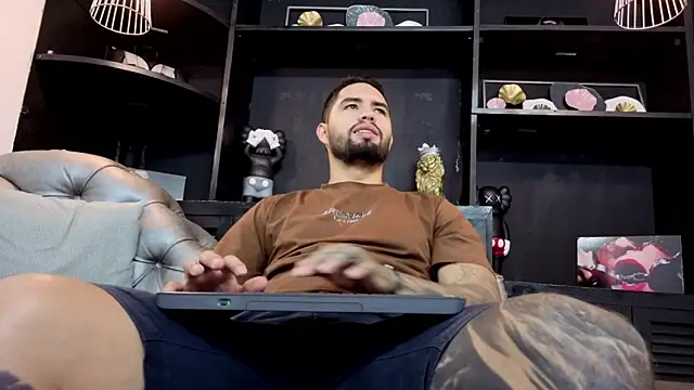 matteosantos online show from December 2025 11:27:02 AM