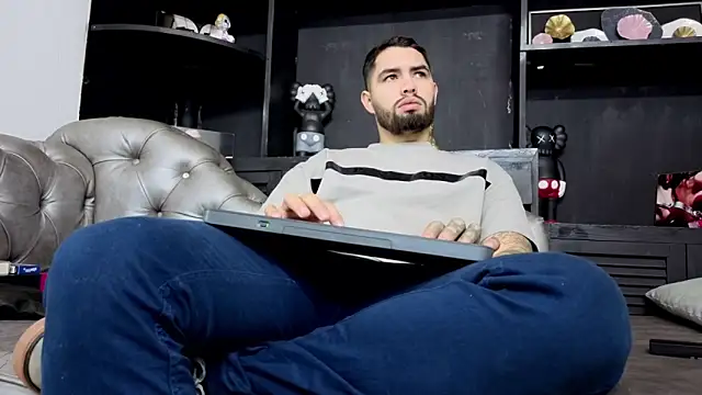 matteosantos online show from February 2026 09:58:02 AM