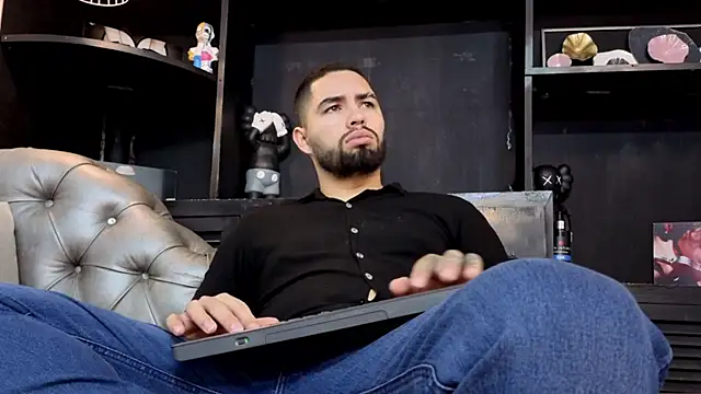 Snapshot of matteosantos chatting on March 2026 11:59:02 AM matteosantos online show from March 2026 11:59:02 AM