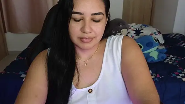 Snapshot of _anastasia chatting on February 2025 11:04:02 PM anastasia online show from February 2025 11:04:02 PM