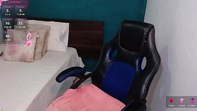 scaelettdubois online show from November 2025 11:26:01 PM