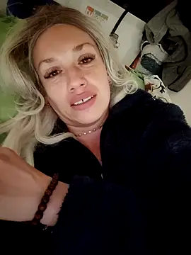 Snapshot of sexymarilyncolombia chatting on January 2025 10:01:01 PM sexymarilyncolombia online show from January 2025 10:01:01 PM